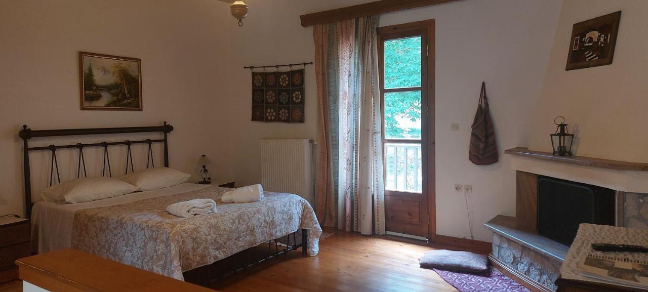 Andrea Sofi Guesthouse Dimitsana Bagian luar foto