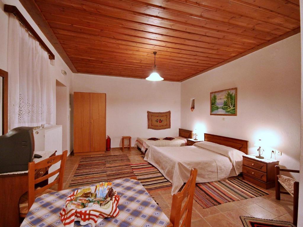 Andrea Sofi Guesthouse Dimitsana Bagian luar foto