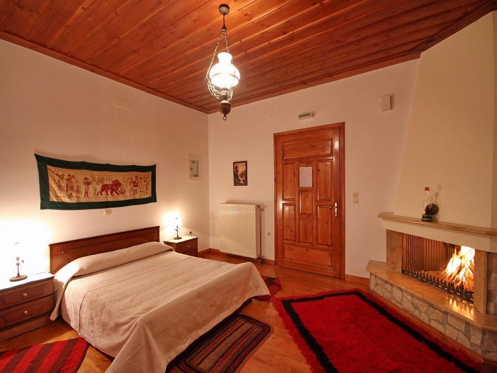 Andrea Sofi Guesthouse Dimitsana Bagian luar foto