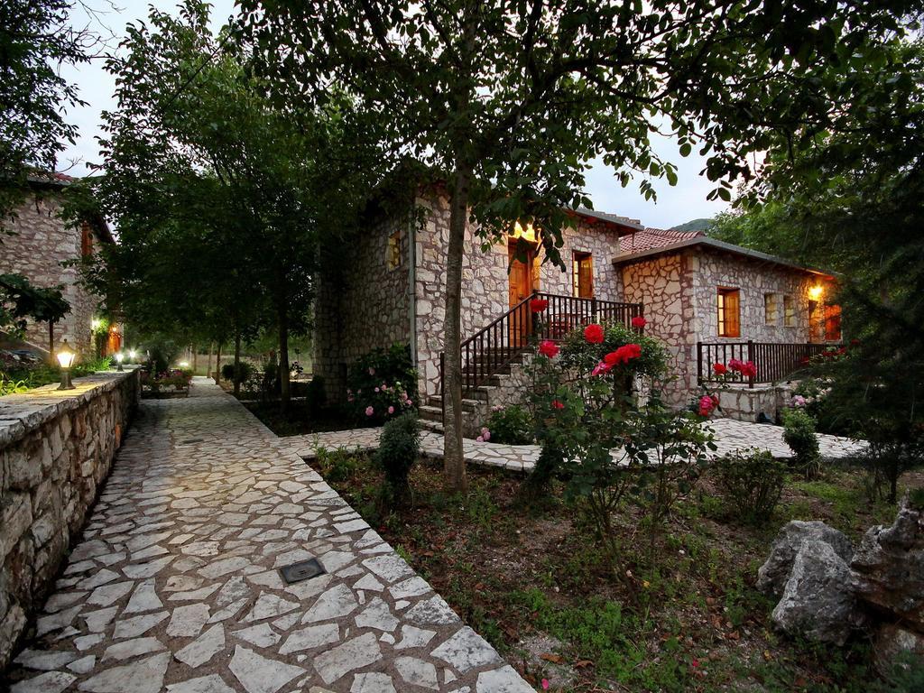 Andrea Sofi Guesthouse Dimitsana Bagian luar foto