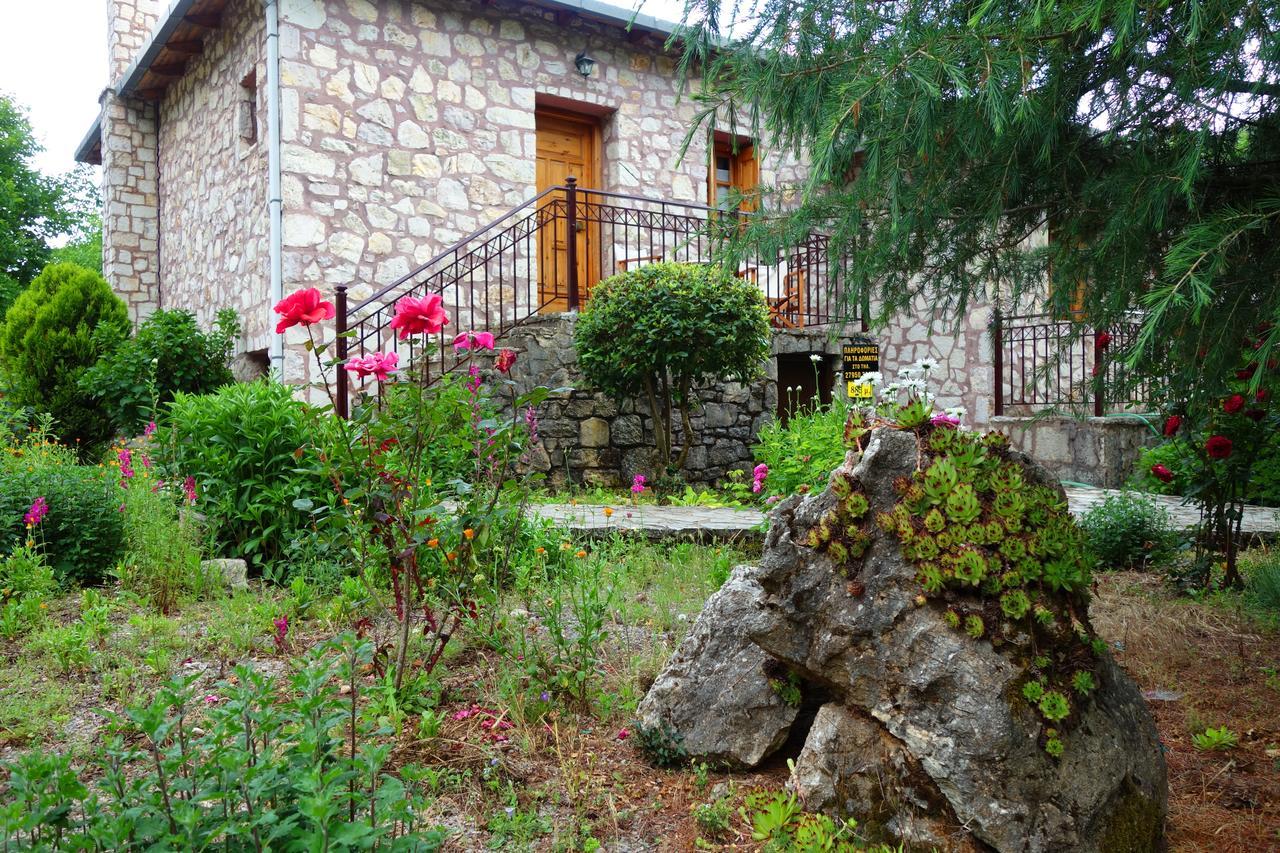 Andrea Sofi Guesthouse Dimitsana Bagian luar foto